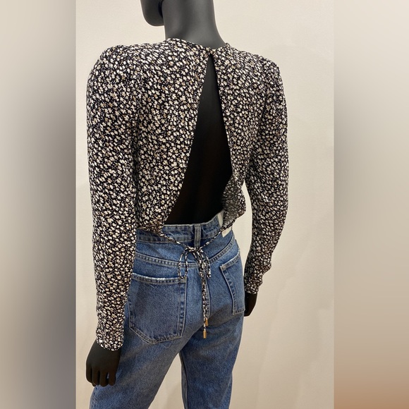 AFRM - open back top - Size XS - Picture 3 of 6